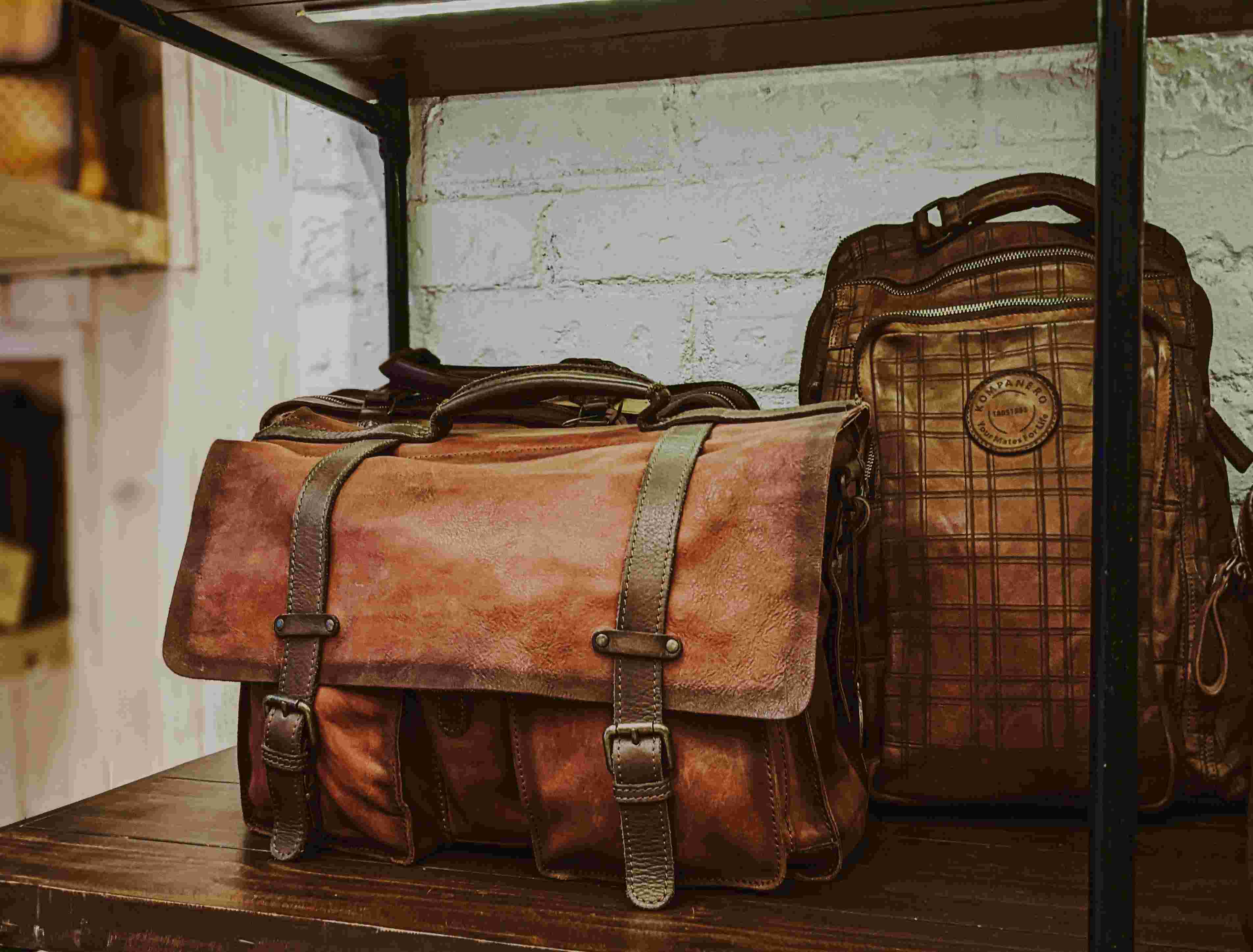 How to Store Your Luggage Securely Near left Train Station